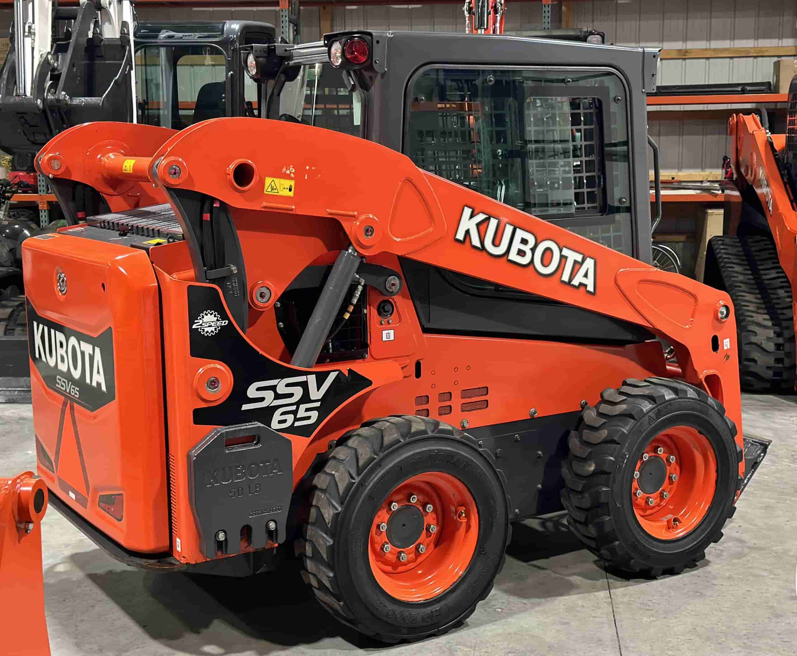 2017 KUBOTA SSV65
